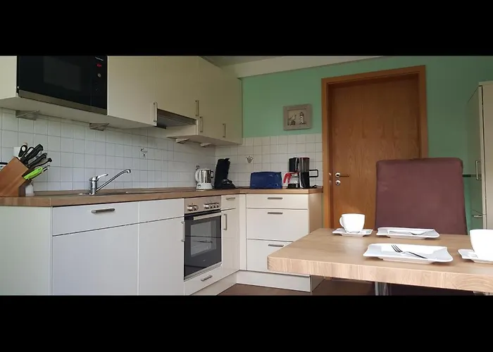 Anneliese An Der Schlei * Ulsnis